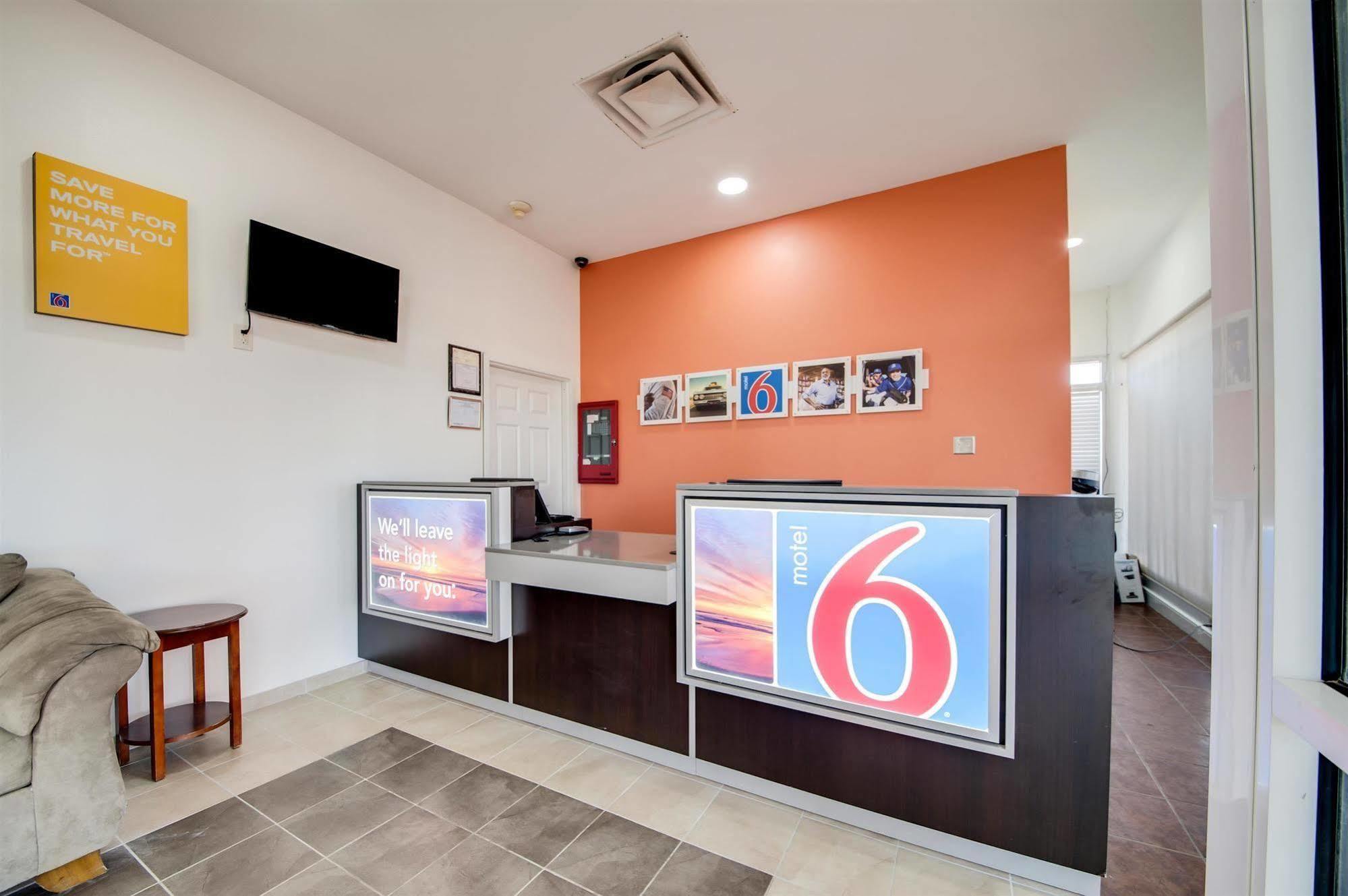 Motel 6-Jennings, La Dış mekan fotoğraf
